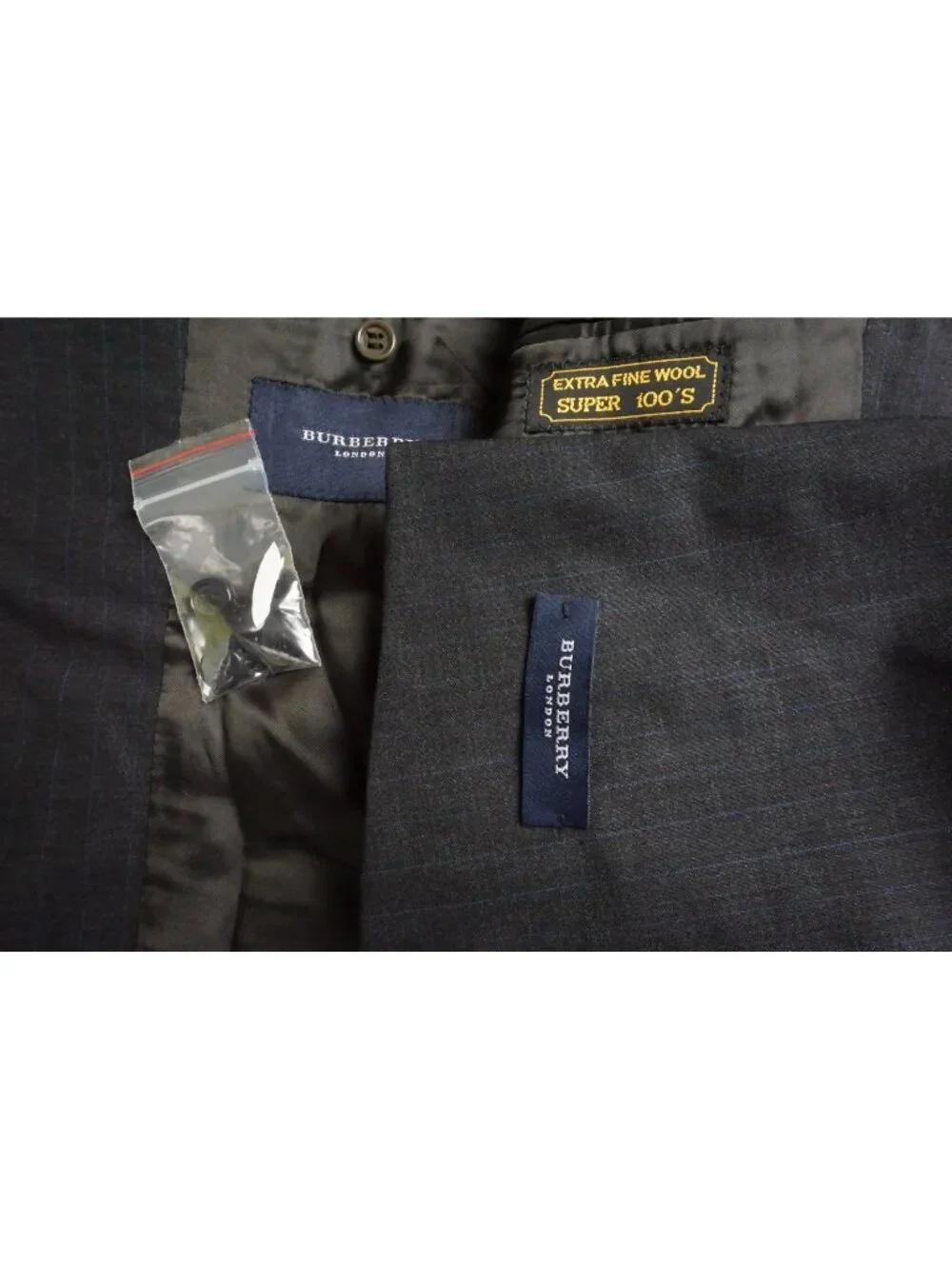Burberry London Dark Gray Blue Striped Wool 2 Pc Suit Jacket Pant 38R BRAND NEW